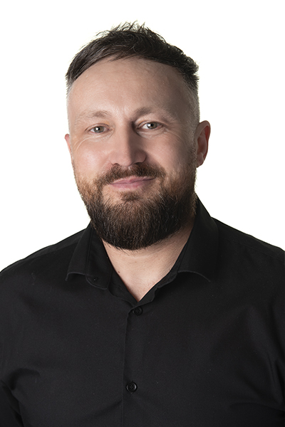 Internal Accounts Manager, steve kirk - The One Point