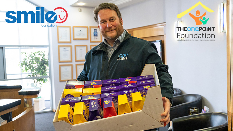 The One Point Foundation donates Easter Eggs to Smile Foundation